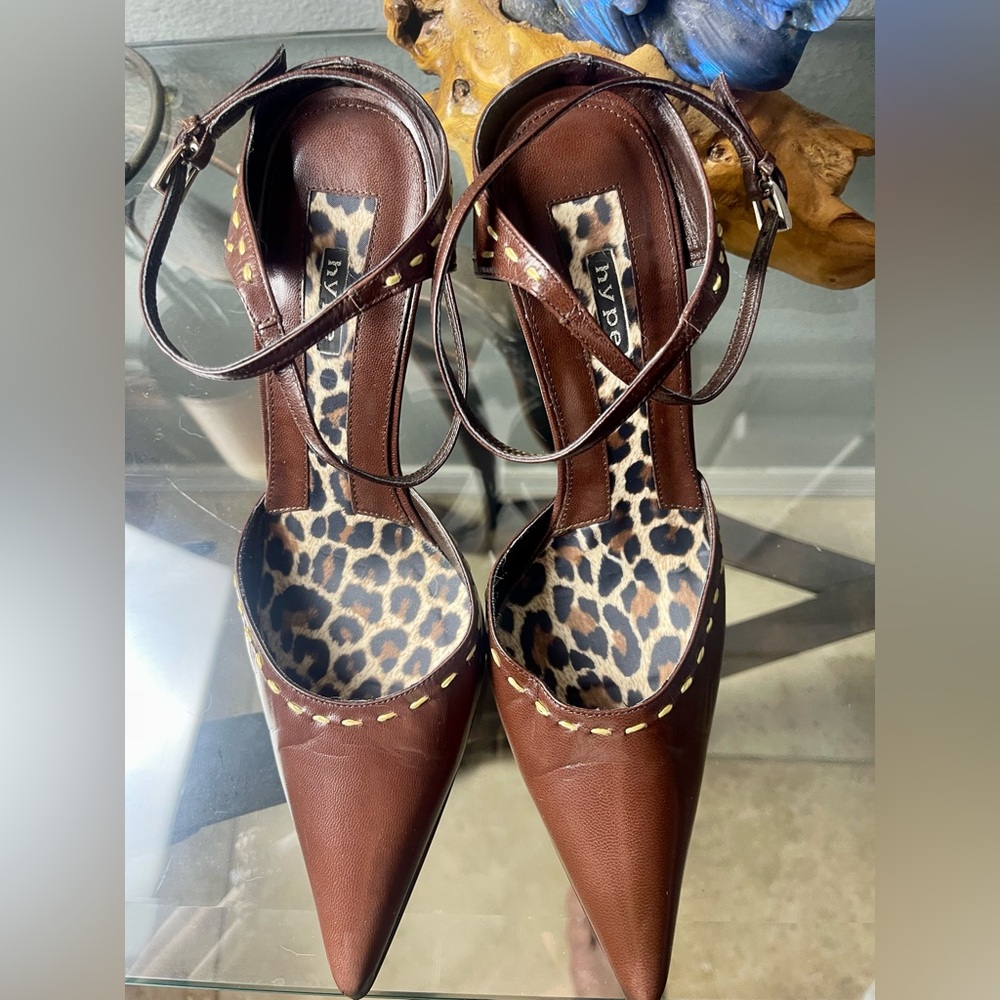 Hype Y2K Brown Leather Big Stitching Ankle Wrap Strap Buckle Stiletto Heels 8.5